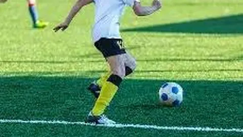 热议：糟糕草坪更令人痛心，一草之差竟让国足颜面尽失？